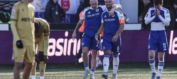 雷竞技- 费耶诺德对阵费内巴切 