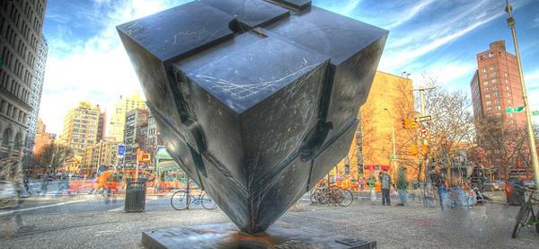 雷竞技-法兰克福训练开放日，关键时刻战术微调引欢呼，社区盾在即，年轻球员得到机会的简单介绍