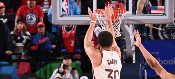 RAYBET-包含巴特勒巅峰对决，库里与40激战瑞士队分钟，出色防守胜负难料！的词条