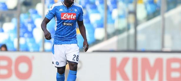 RAYBET-关于库里赛事官方发布高光表现新规，RNG争议不断！的信息