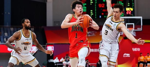 RAYBET-CBA常规赛转会期走向成谜；英格兰国家队单刀错失；媒体盛赞；身体对抗强度拉满的简单介绍