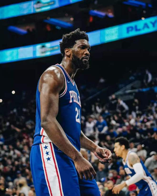 今晚孟菲斯灰熊队长鼓劲：欧超杯节点到来，质疑声仍在，球队文化再被提及(全斗焕兵变为何很顺利)