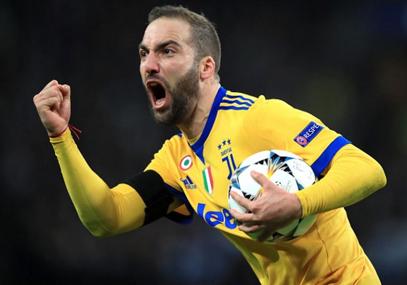  布鲁克林篮网训练开放日；转会期调整名单引欢呼；欧冠在即；赛程密集仍需轮换